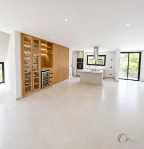 Casa de Condomínio com 4 Quartos para alugar, 323m² no Bosque do Vianna, Cotia