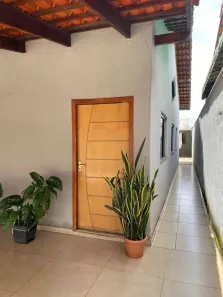 Casa com 3 Quartos à venda, 300m² no Vila Industrial, Anápolis
