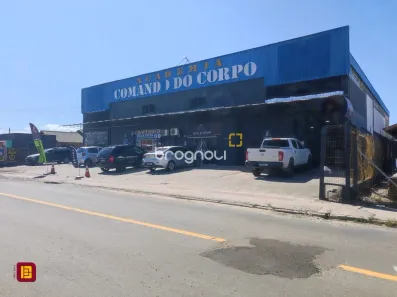 Galpão/Depósito/Armazém à venda, 745m² no Bela Vista, Palhoça