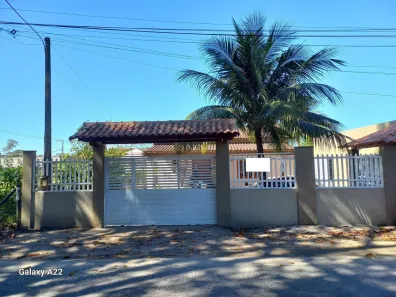 Casa com 3 Quartos à venda, 170m² no Cantagalo, Rio das Ostras