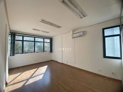Sala Comercial à venda, 32m² no Parque Residencial Aquarius, São José dos Campos