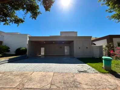 Casa de Condomínio com 4 Quartos para alugar, 200m² no Condomínio Belvedere, Cuiabá