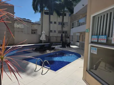Casa de Condomínio com 4 Quartos para venda ou aluguel, 219m² no Enseada, Guarujá