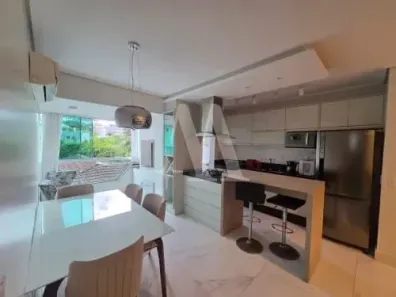 Apartamento com 2 Quartos à venda, 75m² no Jurerê, Florianópolis