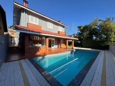 Casa de Condomínio com 4 Quartos para alugar, 313m² no Alphaville, Santana de Parnaíba