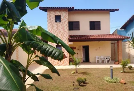 Sobrado com 3 Quartos à venda, 225m² no Chácara Glória, Itanhaém