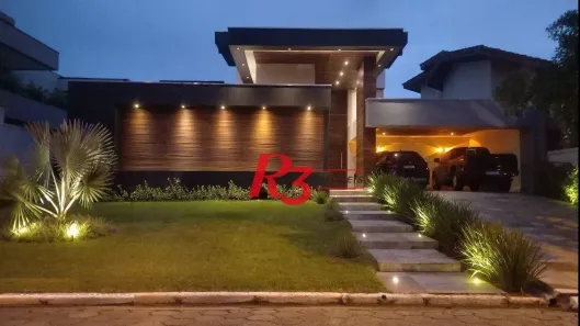 Casa com 6 Quartos à venda, 400m² no Jardim Acapulco, Guarujá