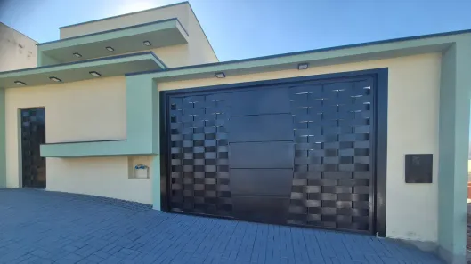 Casa com 3 Quartos à venda, 133m² no Parque Real, Pouso Alegre