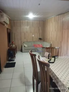 Casa com 2 Quartos à venda, 69m² no Jardim Casqueiro, Cubatão