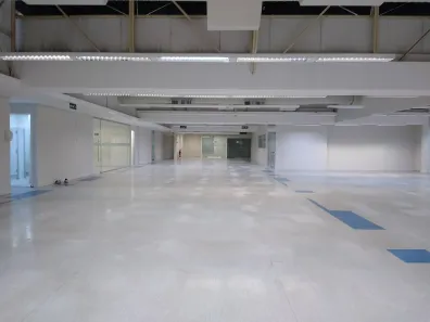 Prédio Comercial para alugar, 4816m² no Parque Industrial Tomas Edson, São Paulo