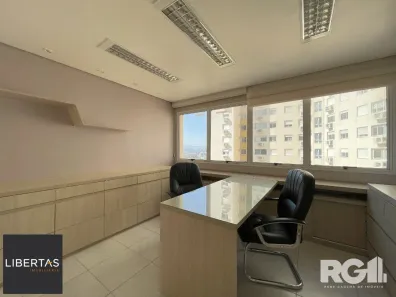 Sala Comercial à venda, 44m² no Partenon, Porto Alegre