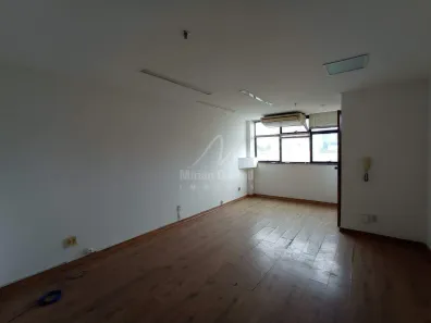 Sala Comercial à venda, 32m² no Barro Preto, Belo Horizonte
