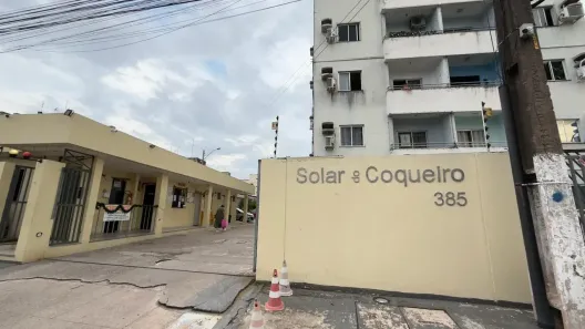 Apartamento com 2 Quartos para alugar, 50m² no Quarenta Horas (Coqueiro), Ananindeua
