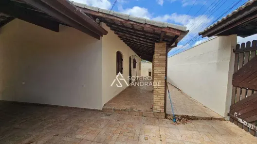 Casa com 3 Quartos à venda, 132m² no Balneário Gardem Mar, Caraguatatuba