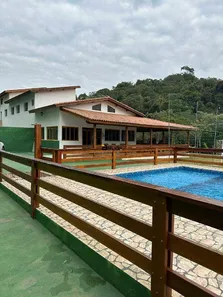Fazenda/Sítio com 4 Quartos para alugar, 280m² no Ressaca, Itapecerica da Serra