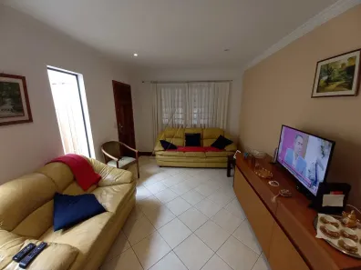 Sobrado com 4 Quartos à venda, 170m² no Jardim Monte Kemel, São Paulo