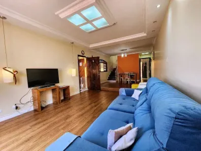 Sobrado com 3 Quartos à venda, 174m² no Jardim Rosa Maria, São Paulo
