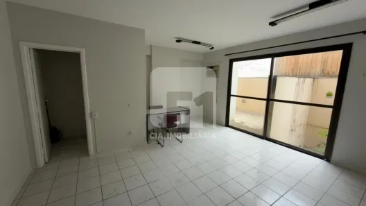 Sala Comercial à venda, 64m² no Centro, Florianópolis