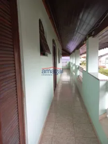 Sobrado com 3 Quartos para alugar, 316m² no Jardim Altos de Santana I, Jacareí
