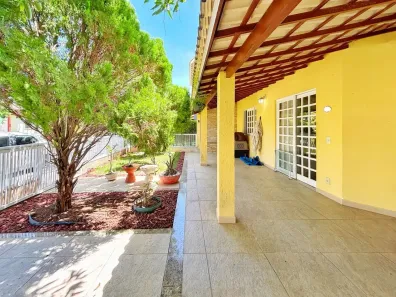 Casa de Condomínio com 4 Quartos à venda, 271m² no Stella Maris, Salvador