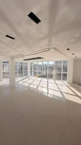Sala Comercial para alugar, 100m² no Petrópolis, Porto Alegre