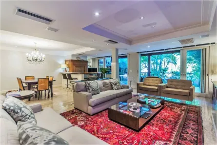 Casa de Condomínio com 4 Quartos para alugar, 520m² no Três Figueiras, Porto Alegre