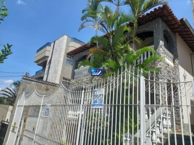 Casa com 4 Quartos à venda, 420m² no Santa Cruz, Belo Horizonte