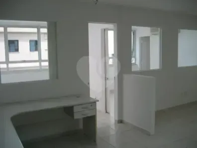 Sala Comercial para alugar, 94m² no Jardim Europa, São Paulo