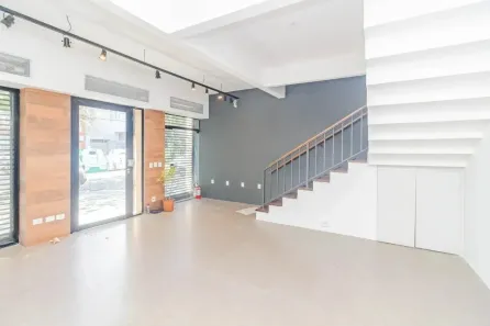 Prédio Comercial para alugar, 200m² no Menino Deus, Porto Alegre