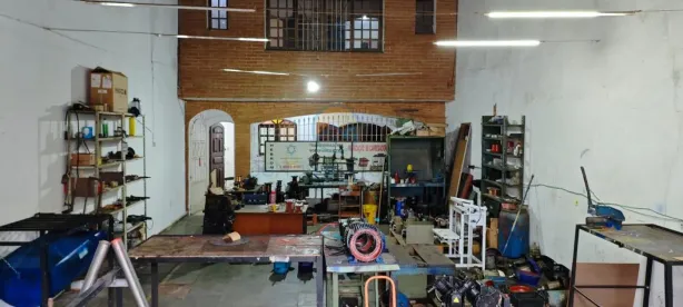 Sobrado com 2 Quartos à venda, 120m² no Jardim Oliveiras, Taboão da Serra