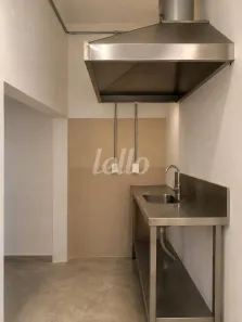 Sala Comercial para alugar, 8m² no Liberdade, São Paulo
