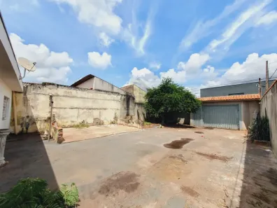 Casa com 2 Quartos para alugar, 70m² no Parque Residencial Cândido Portinari, Ribeirão Preto
