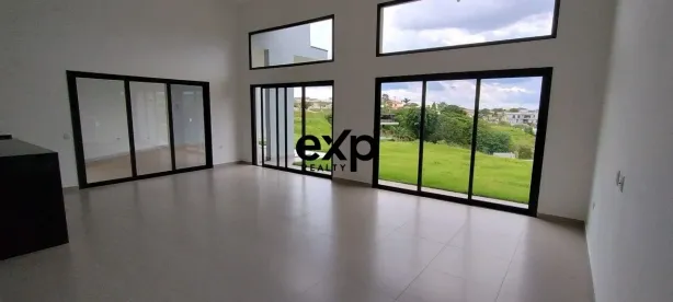 Casa com 3 Quartos à venda, 261m² no Região Metropolitana de Jundiaí, Louveira