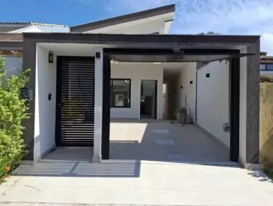 Casa de Condomínio com 2 Quartos para alugar, 150m² no Vargem Pequena, Rio de Janeiro