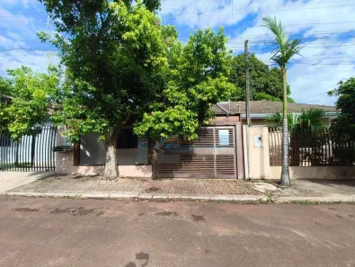 Casa com 3 Quartos para alugar, 129m² no Parque Verde, Cascavel
