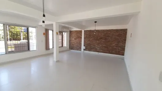 Imóvel Comercial à venda, 150m² no Praia de Belas, Porto Alegre