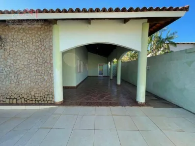 Casa com 4 Quartos para venda ou aluguel, 231m² no Plano Diretor Sul, Palmas