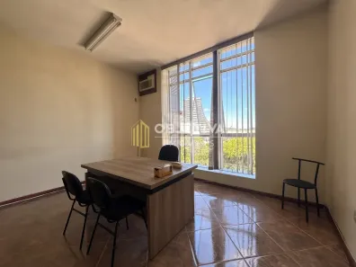 Sala Comercial para alugar, 40m² no Centro Histórico, Porto Alegre