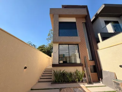 Casa de Condomínio com 3 Quartos à venda, 150m² no Villas do Jaguari, Santana de Parnaíba