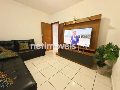 Casa com 4 Quartos à venda, 300m² no Pompéia, Belo Horizonte