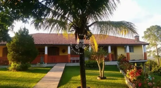 Fazenda/Sítio com 4 Quartos à venda, 2500m² no Chácara São Francisco, Jundiaí