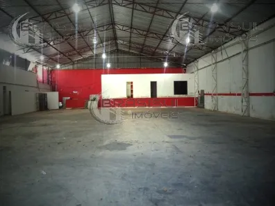 Galpão/Depósito/Armazém à venda, 680m² no Interlagos, São Paulo