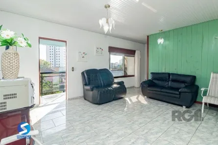 Casa com 2 Quartos à venda, 300m² no Jardim Itu, Porto Alegre