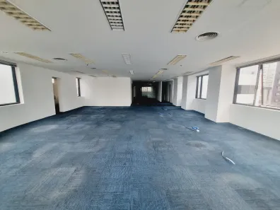 Sala Comercial para alugar, 1500m² no Cidade Monções, São Paulo