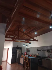 Fazenda/Sítio com 2 Quartos à venda, 200m² no Condomínio Recanto Dos Pássaros, Alumínio