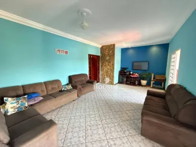 Sobrado com 4 Quartos à venda, 250m² no Jardim Itamaraty, Mogi Guaçu