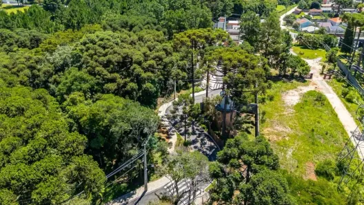 Casa de Condomínio com 3 Quartos à venda, 132m² no Santa Cândida, Curitiba