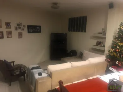 Casa com 3 Quartos à venda, 240m² no Vila Lageado, São Paulo