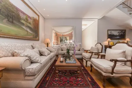 Sobrado com 4 Quartos à venda, 727m² no Vila Jardim, Porto Alegre
