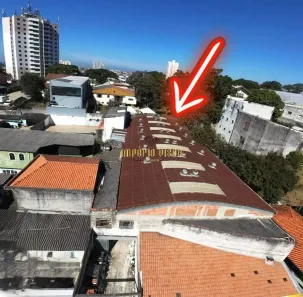 Galpão/Depósito/Armazém à venda, 700m² no Vila Júlia, Poá